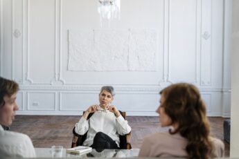 Była żona zabroniła mężowi kontaktować się z dziećmi, bo zazdrościła mu, że po rozwodzie układa sobie życie na nowo