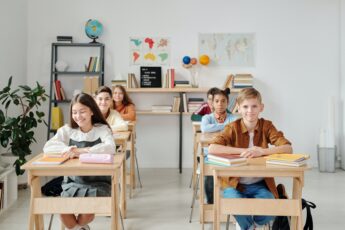Patrząc na współczesne dzieci boję się, w jakim społeczeństwie przyjdzie mi się starzeć