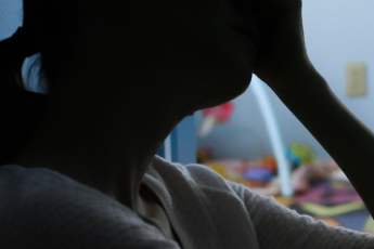 Mama mimo tego, że spełniła swoje marzenie wciąż jest nieszczęśliwa, a ja nie wiem, jak jej pomóc