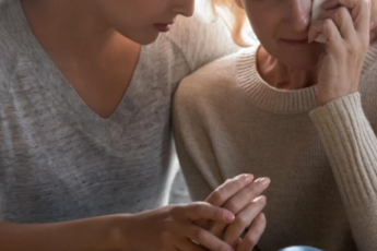 Moja siostra uważa, że ​​to z mamą jesteśmy winne jej niepowodzeń i rozstania z facetem, bo tak jej powiedziała wróżka